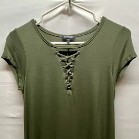 Express Dress Ladies XS Olive Green Lace Front Short Sleeve Knit Pullover EUC - Picture 4 of 12